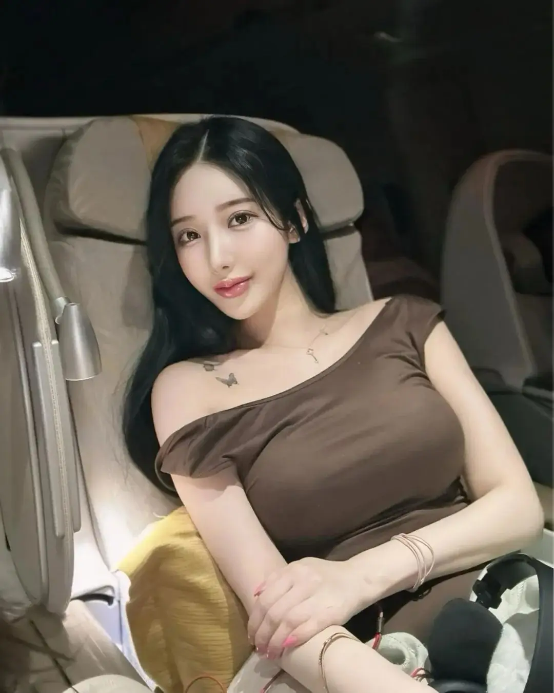 首搭智己超级智能体 智己高管称LS8将成必入爆品