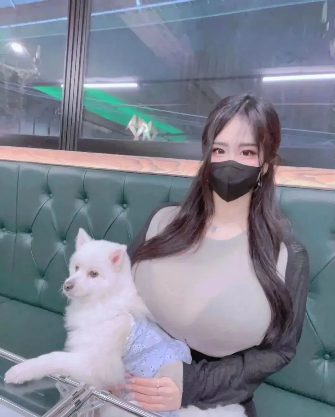 打急了！特拉奥雷推倒霍兰 被吹一级恶意犯规